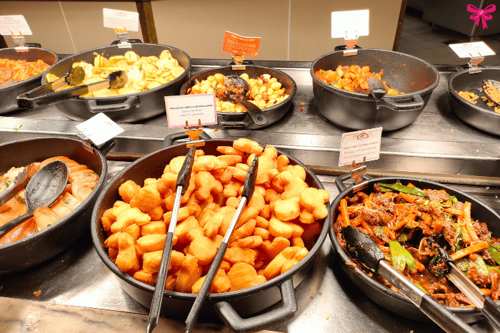 Buffet à volonté à Disneyland Paris _ Plaza Gardens